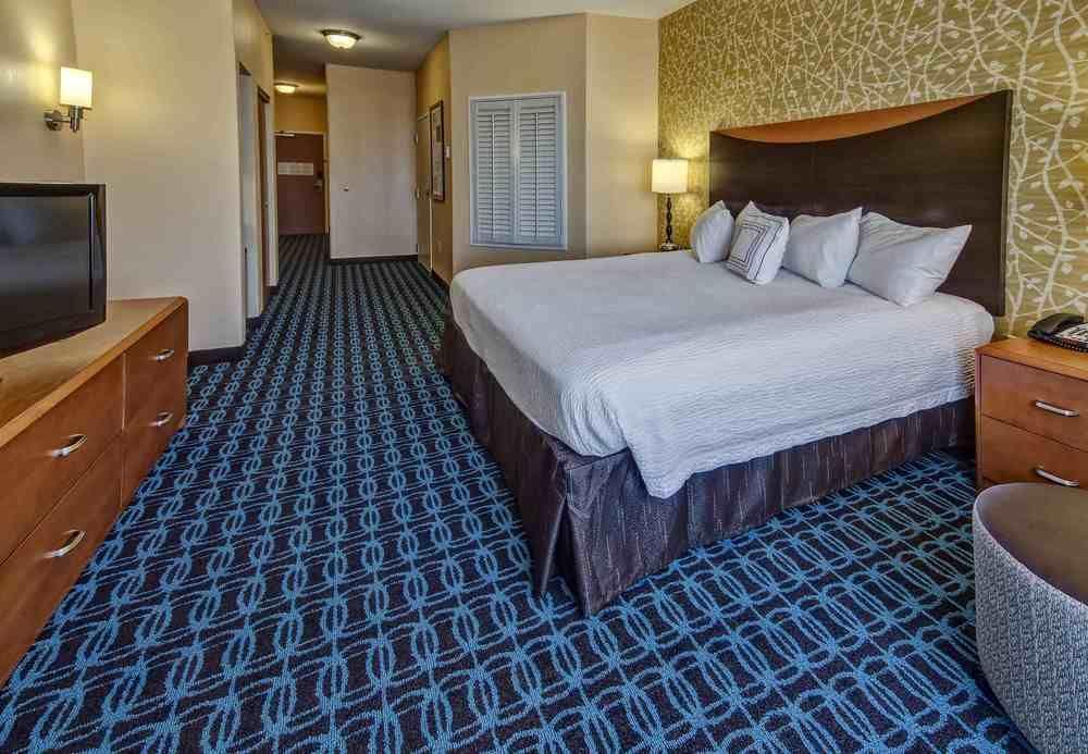 Fairfield Inn & Suites By Marriott Oklahoma City Nw Expressway/Warr Acres Екстер'єр фото