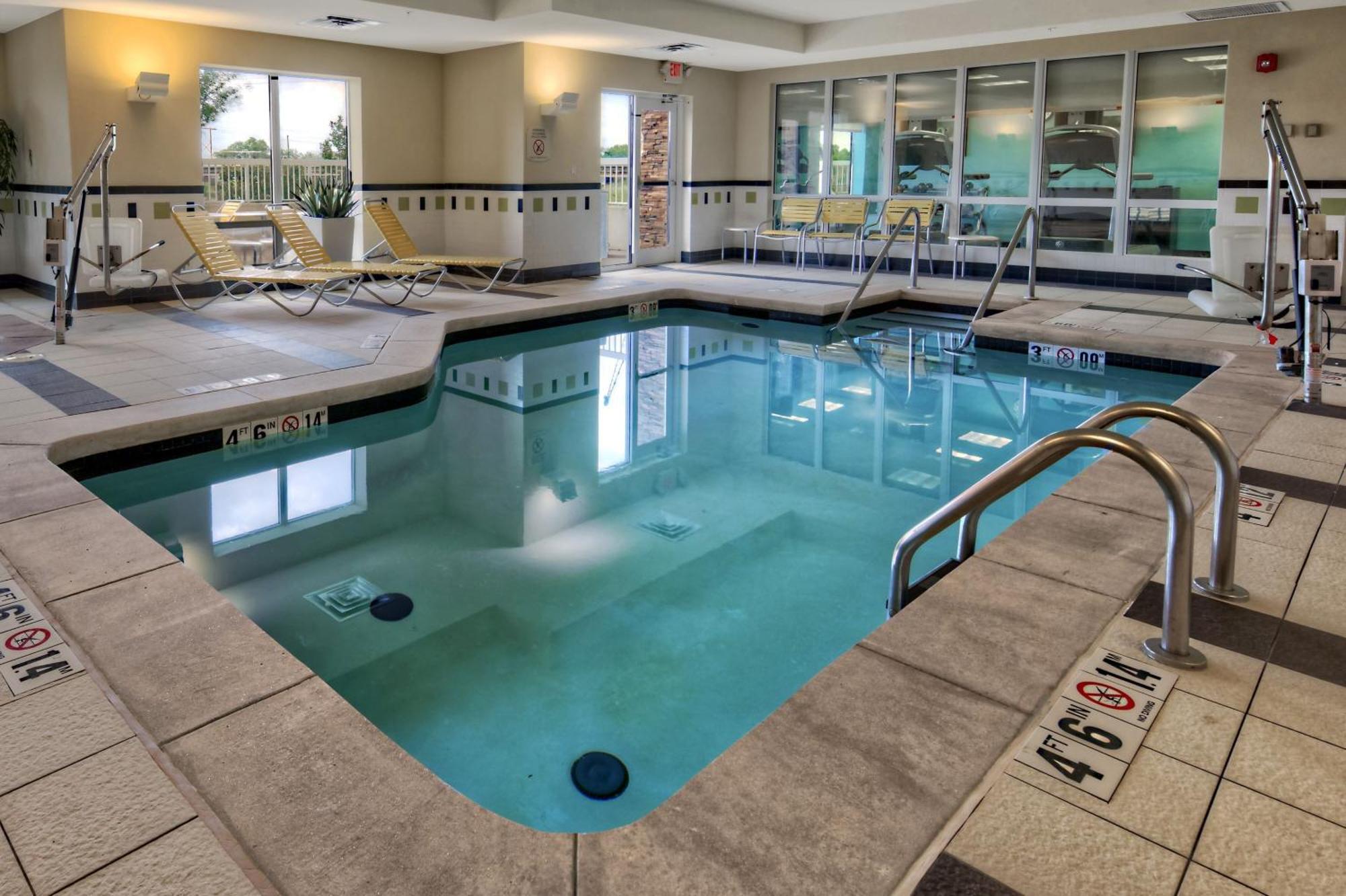 Fairfield Inn & Suites By Marriott Oklahoma City Nw Expressway/Warr Acres Екстер'єр фото
