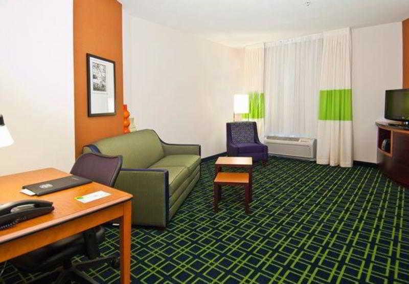 Fairfield Inn & Suites By Marriott Oklahoma City Nw Expressway/Warr Acres Номер фото